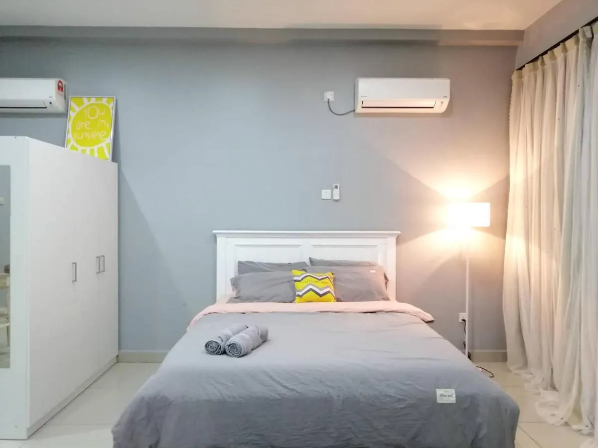 Apartman Johor Austin Toppen Romantic 2Pax Wifi Homestay Johor Bahru Malajzia