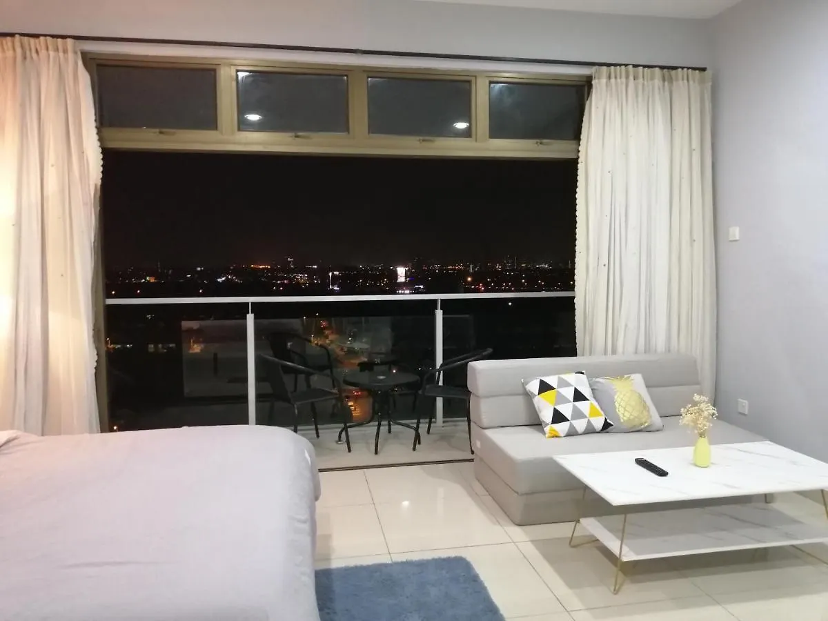 Johor Austin Toppen Romantic 2Pax Wifi Homestay Johor Bahru