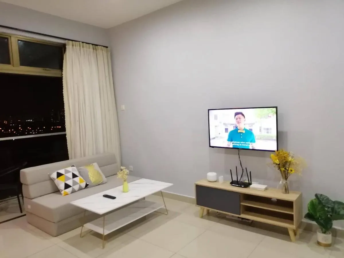Johor Austin Toppen Romantic 2Pax Wifi Homestay Johor Bahru Apartman
